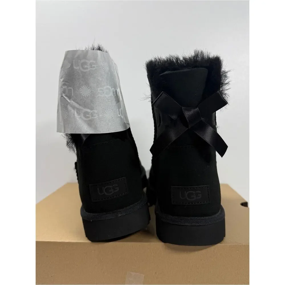 NIB • UGG Women's Mini Bailey Bow II Size 10